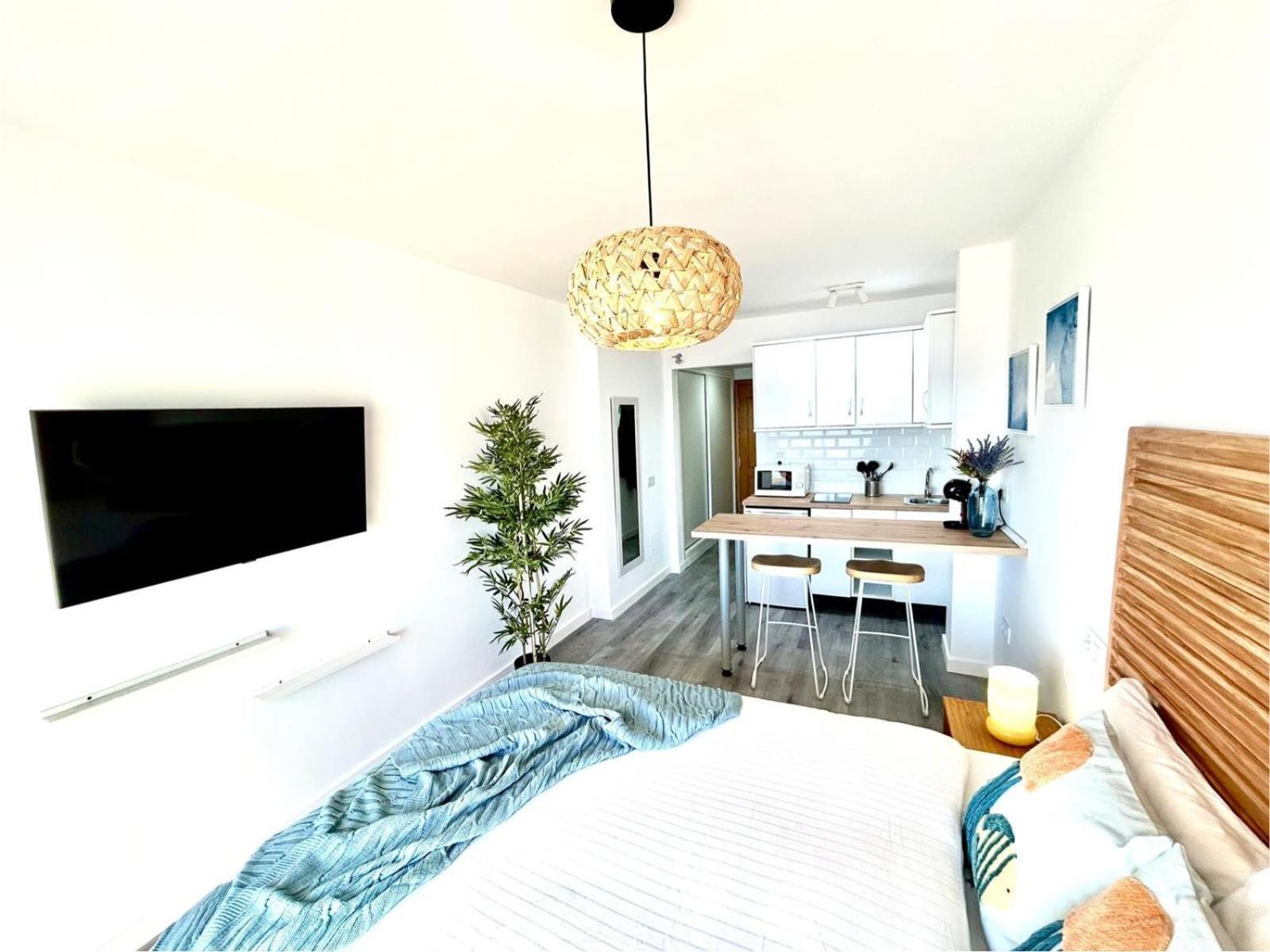 Stella Maris - Amazing Frontal Sea Views With Pool & Terrace By 10Tosea Lejlighed Fuengirola Eksteriør billede
